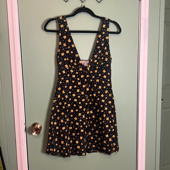 ASOS black and yellow floral dress with buttons - Picture 1 of 3